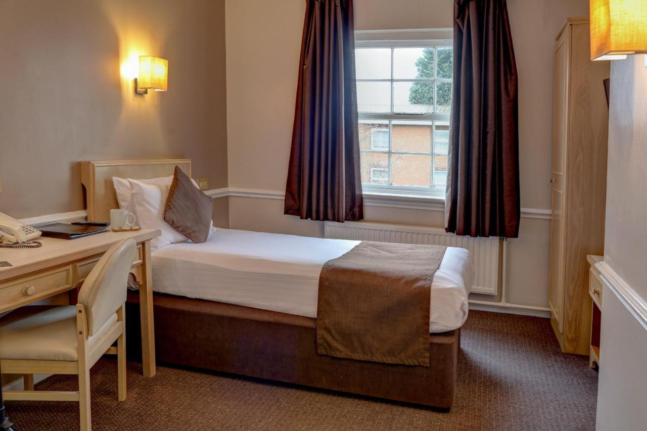 The Regency Hotel Solihull Exterior photo