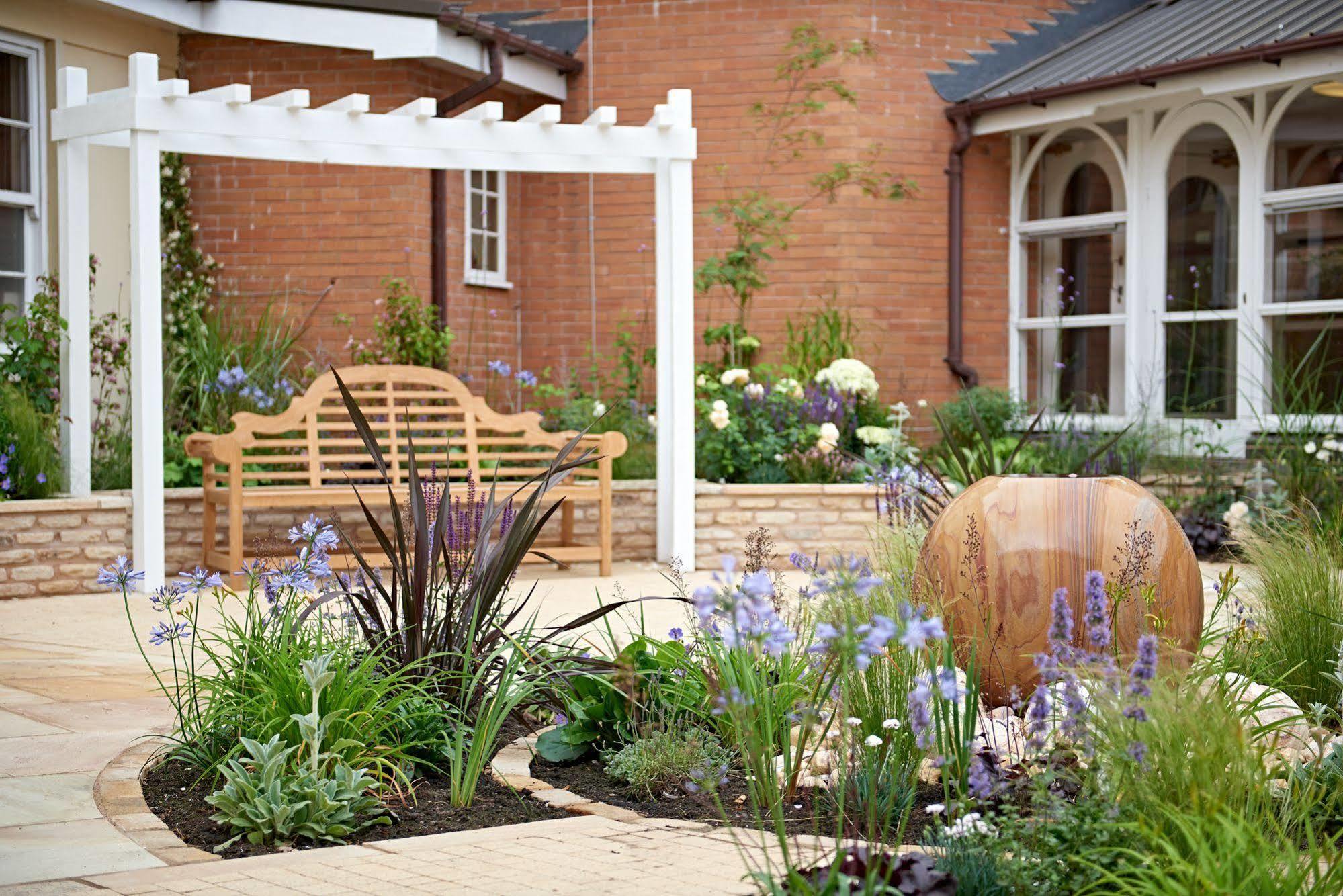 The Regency Hotel Solihull Exterior photo